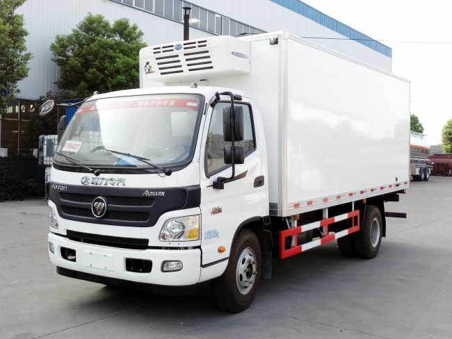 福田歐馬可單排國(guó)五5.1米/6米冷藏車