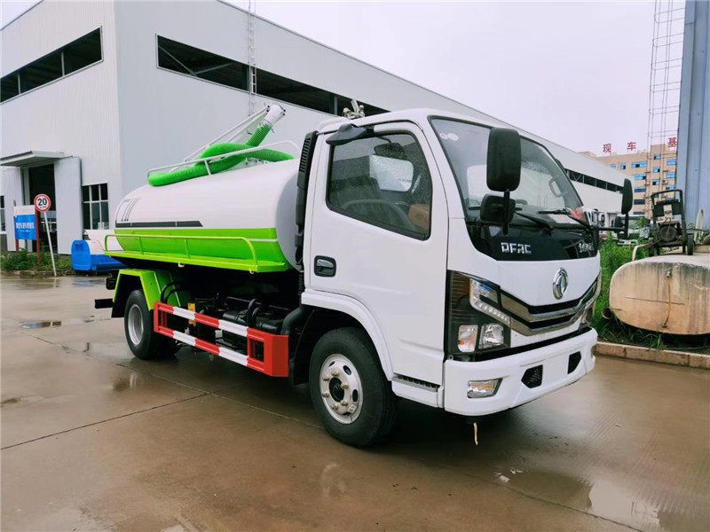 東風(fēng)凱普特環(huán)衛(wèi)清洗吸污車可以在密度大，道路窄的城市和街道使用