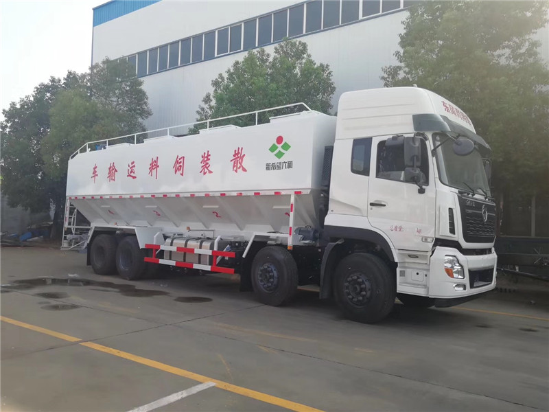 東風多利卡散裝飼料運輸車整車卸料完用時只需要20分鐘即可