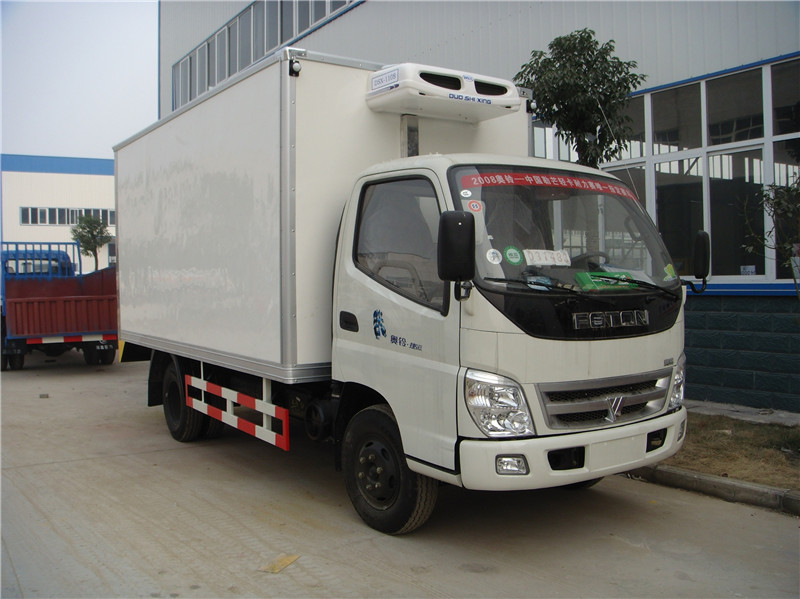 東風多利卡冷藏車可用來運輸冷凍或保鮮的貨物的冷藏專用運輸車