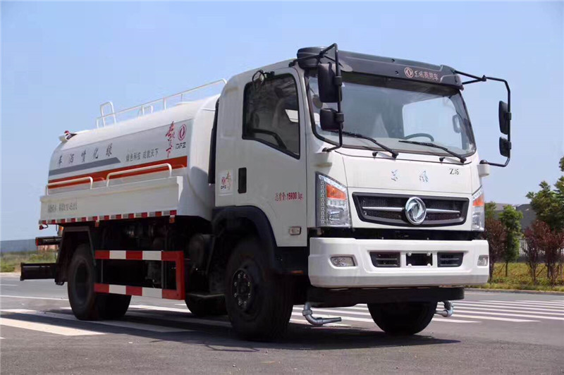 東風多利卡14立方灑水車可以用于城鄉園林綠化及應急消防