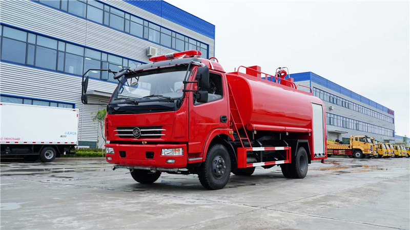 程力4方單排消防灑水車(chē)